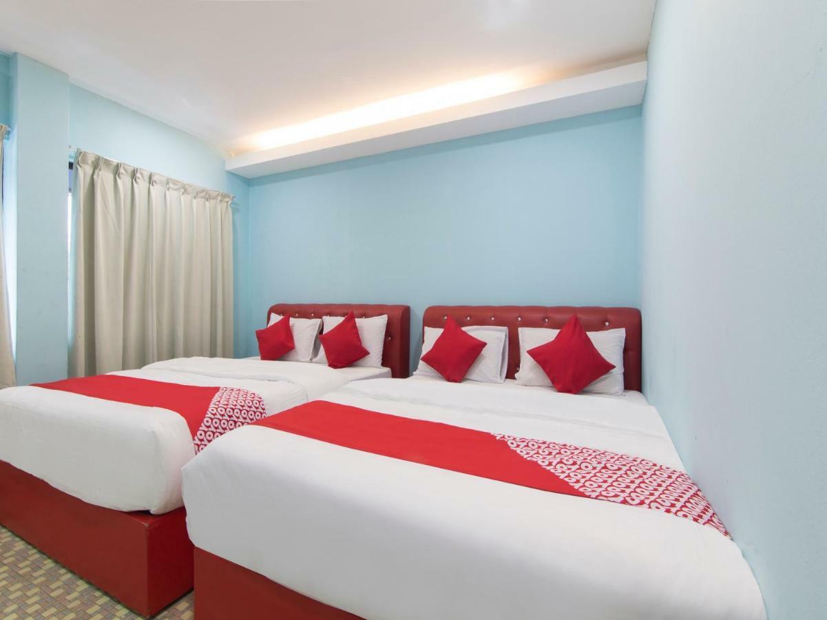 Oyo 1136 Pd Star Hotel Port Dickson Bagian luar foto