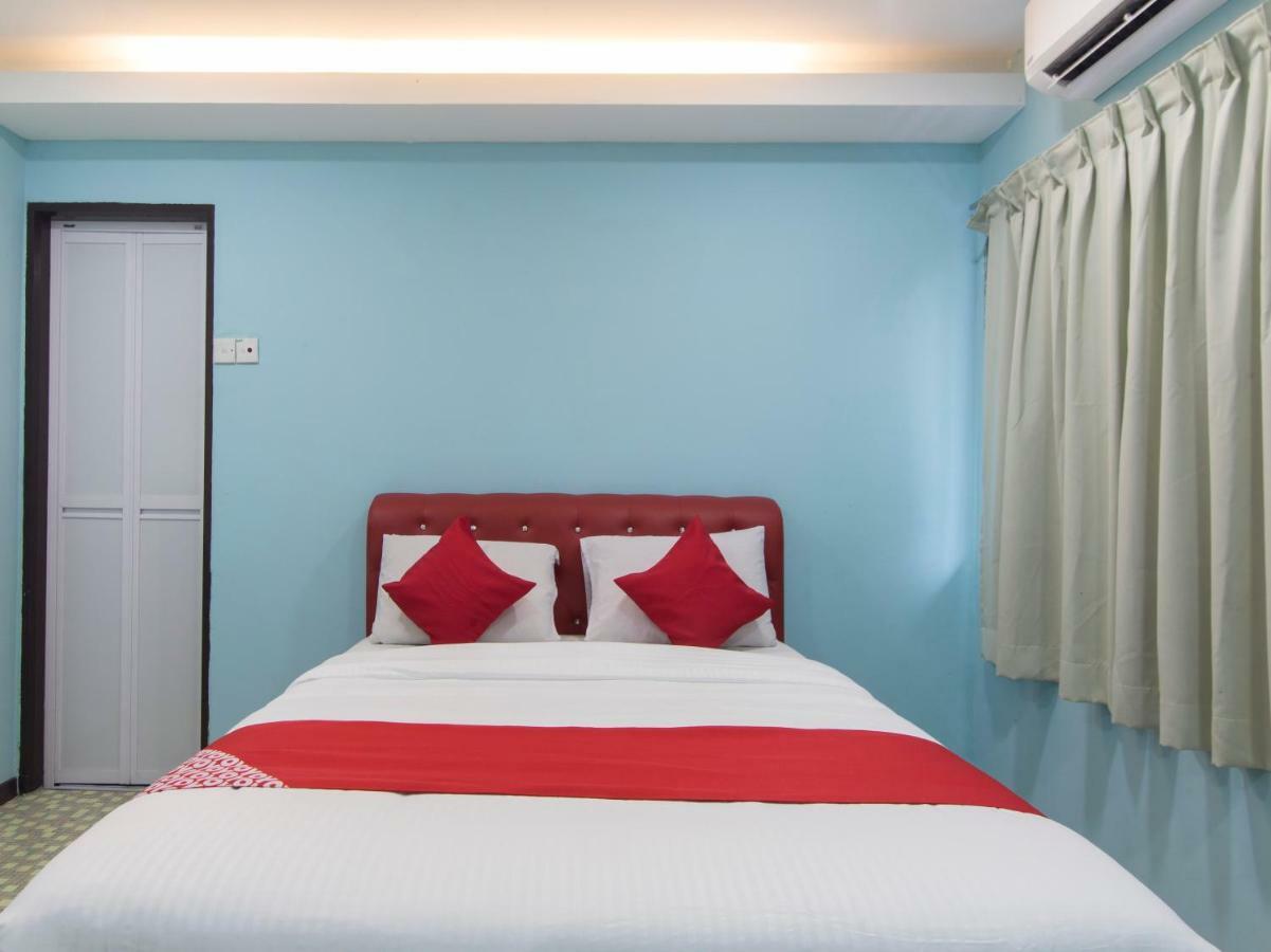 Oyo 1136 Pd Star Hotel Port Dickson Bagian luar foto