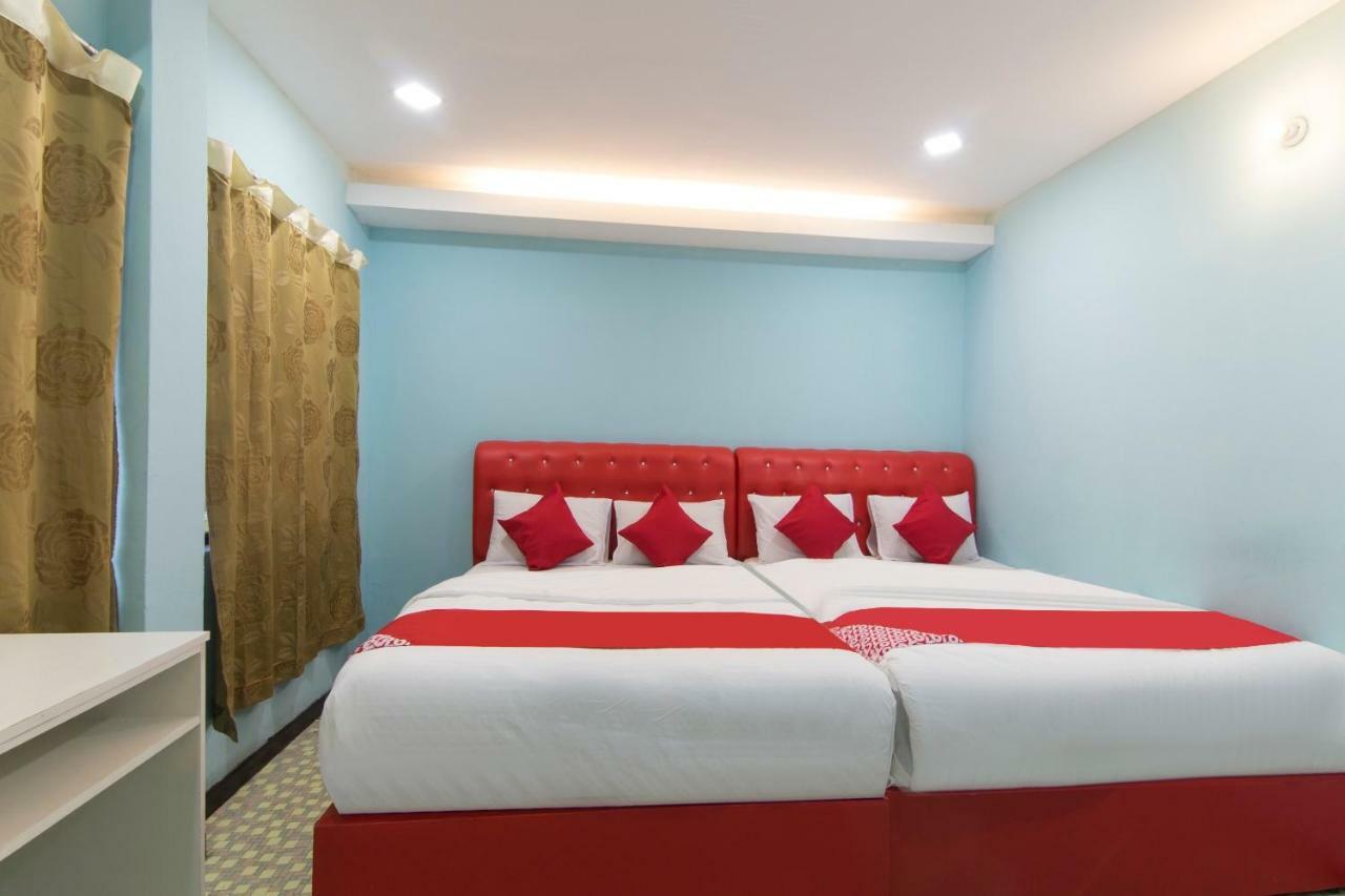 Oyo 1136 Pd Star Hotel Port Dickson Bagian luar foto