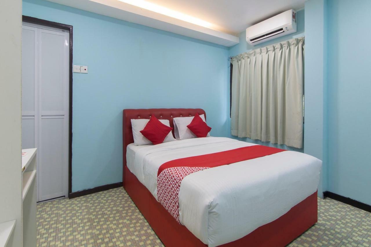 Oyo 1136 Pd Star Hotel Port Dickson Bagian luar foto