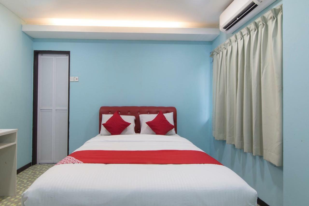 Oyo 1136 Pd Star Hotel Port Dickson Bagian luar foto